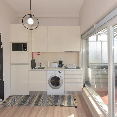 Apartmán Alexandre Herculano I Ii & Iii *