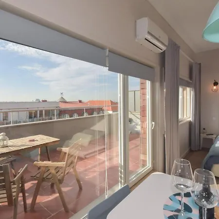 Apartament Alexandre Herculano I Ii & Iii