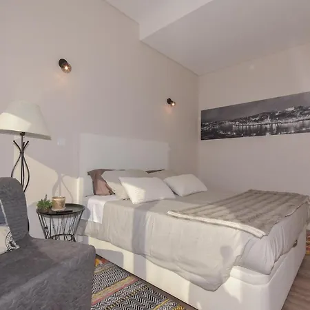 Alexandre Herculano I Ii & Iii Apartamento Oporto